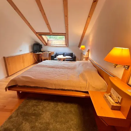 Apartament Trio One Location, Endless Destinations